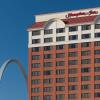 Отель Hampton Inn St. Louis-Downtown (At the Gateway Arch), фото 1