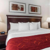Отель Comfort Suites, фото 2
