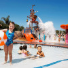 Отель Howard Johnson by Wyndham Anaheim Hotel & Water Playground, фото 16