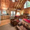 Отель A Chance for Romance - One Bedroom Cabin, фото 1