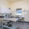 Отель Bunk Inn Hostel, фото 10