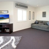Отель Pacific Blue Apartments, фото 6