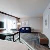 Отель Hampton Inn & Suites by Hilton Quebec City /Saint-Romuald, фото 24