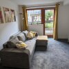 Отель Greenhithe Cozy 2-bed Apt - Easy London Access, фото 6