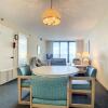 Отель Ocean View With a Beachfront Pool at Ocean Trillium Condo 203, фото 5
