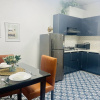 Отель BluO Modern 1BHK - DLF Galleria Market, фото 13