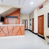 Отель OYO Sean's Residence, фото 15