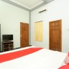 Отель OYO 475 Kartika Syariah Homestay, фото 14