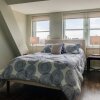 Отель Downtown Penthouse with Free Parking, фото 13