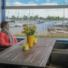 Отель 6pers Lakefront house 'Anne' with a nice view of the Lauwersmeer, фото 6