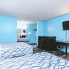 Отель Sky-Palace Inn & Suites Wellington, фото 1