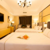 Отель Resplendent Luxury Hotel QingDao Carvinal, фото 5
