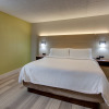 Отель Holiday Inn Express Pittston - Scranton Airport, an IHG Hotel, фото 4