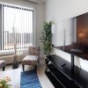 Отель Luxury 2BR 30 Mins to Manhattan Evonify, фото 27