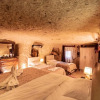 Отель Kamelya Cave Hostel - Adults Only, фото 11