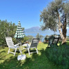 Отель Villa Retr Alle Rossone - Sleeps 7 With Breathless Lake View in Torri del Benaco, фото 1