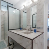 Отель Amazing One Bed Apartment, Sleeps 4 in Madrid, фото 6