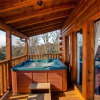 Отель Mountain Lake Lodge Five Bedroom Cabin, фото 8