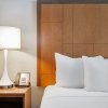 Отель La Quinta Inn & Suites by Wyndham Kansas City Beacon Hill, фото 13