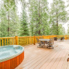 Отель Shaver Lake Mountain Cabin w/ Hot Tub & Gas Grill!, фото 20