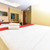 Отель RedDoorz Plus near Mall Bali Galeria 2, фото 21