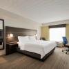 Отель Holiday Inn Express Hotel & Suites Fort Myers East - The Forum, an IHG Hotel, фото 7