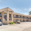 Отель Quality Inn & Suites, фото 1