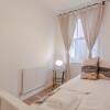 Отель Charming 2 Bedroom Property in Clapham, фото 14