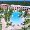 Отель Luxe 1 BR Cap Cana, DR - Steps Away From Pool, King Bed, Caribbean Paradise! в Пунте Кана