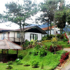 Отель Villa Rotensia By Villa Istana Bunga, фото 1