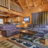 Отель 'sky Harbor' Sevierville Cabin w/ Hot Tub & Deck!, фото 2
