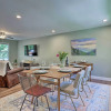 Отель Smoky Mountains Home w/ Deck, 11 Mi to Asheville!, фото 8