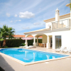 Отель Very spacious villa with private pool in Albufeira on the Algarve coast, фото 3