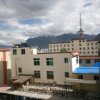 Отель Lhasa Snow Inn в Лхасе