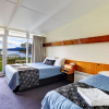 Отель Riverfront Motel & Villas, фото 2