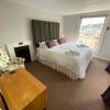 Отель Bath Roof Terrace Apartment, City Centre, Sleeps up to 8, фото 5