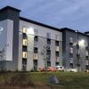 Отель Woodspring Suites East Lansing - University Area в Ист-Лансинге