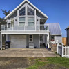 Отель Waldport Beach House w/ Loft, Grill & Ocean Views!, фото 16