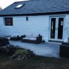 Отель Impeccable 2-bed Cottage Near Betws y Coed, фото 3