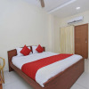Отель Oyo 10777 Home Compact 2bhk Goubert Market, фото 15