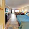 Отель 141 Sea Breeze - One Bedroom Condo, фото 2
