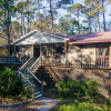 Отель Beach Boho - Pet Friendly! Prime Location Close To The Bird Sanctuary, Bike Path, Billy Goat Hole Bo, фото 5