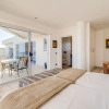 Отель Immaculate Camps Bay Penthouse With Uninterrupted Ocean Views and Splash Pool CBT Penthouse, фото 9