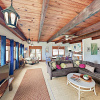 Отель Beachfront Getaway W/ Huge Deck, Classic Interiors Home, фото 10