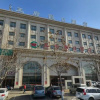 Отель Wangfu Holiday Hotel, фото 1