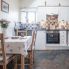 Отель Old School Cottage Ship Farm Rhossili, фото 13