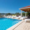 Отель Holiday Villa Perna with Swimming Pool, фото 12