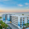 Отель Chateau by the Sea - Stay in Cocoa Beach в Какао-Биче