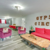 Отель Comfy Kingsport Apartment - Walk to Brewery!, фото 12