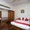 Отель OYO 16125 Eiffel Grand Hotel, фото 5